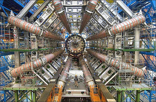 Acceleratorul de particule de la CERN