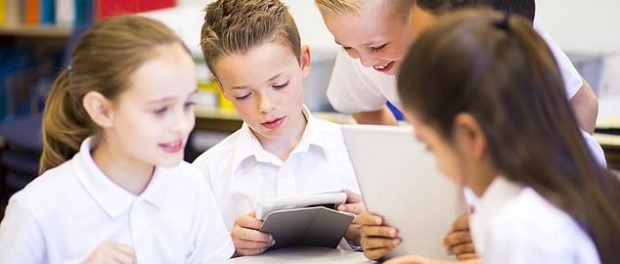 Copiilor în vârstă de opt ani li se spune că 