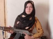 Fata afgană care a ucis doi luptători talibani cu un AK47 după ce aceștia i-au ucis părinții